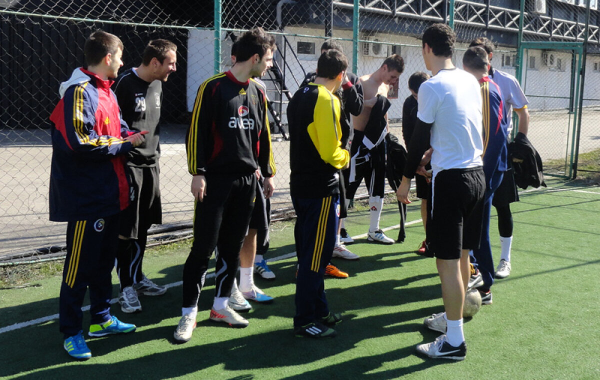 FOTO Sportul a ajuns echipa nimănui » 15 jucători se pregătesc fără antrenor şi echipament sportiv