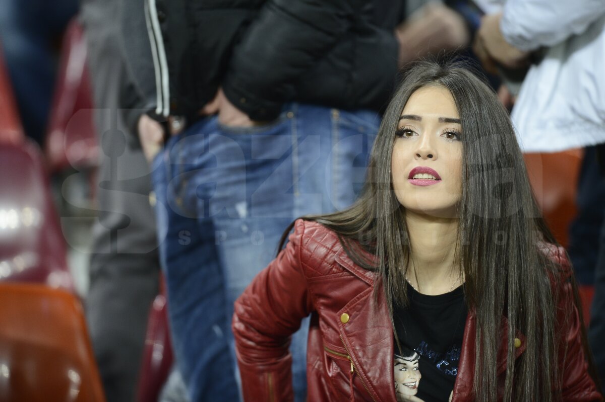 GALERIE FOTO Fetele au luat cu asalt Naţional Arena la Steaua - Chelsea