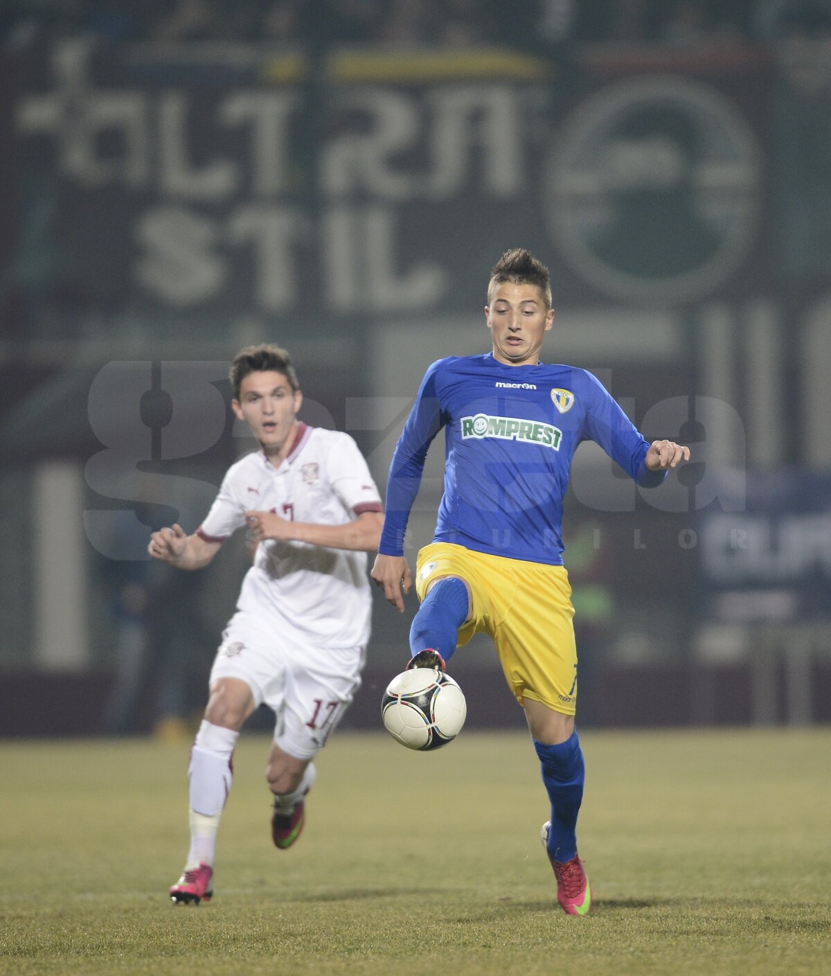 FOTO&VIDEO Spectacol în tribune, fotbal chinuit în teren » Rapid - Petrolul 0-0