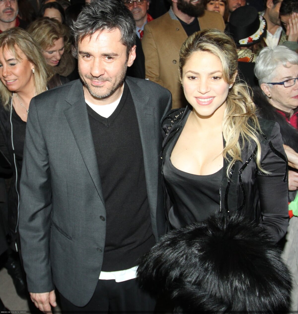 GALERIE FOTO Shakira arată demenţial la doar o lună după ce a născut!