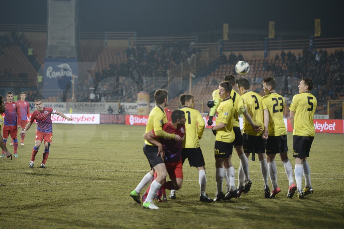 FOTO&VIDEO Trenuleţul roş-albastru pleacă triumfător spre Londra » Ceahlăul - Steaua 3-4