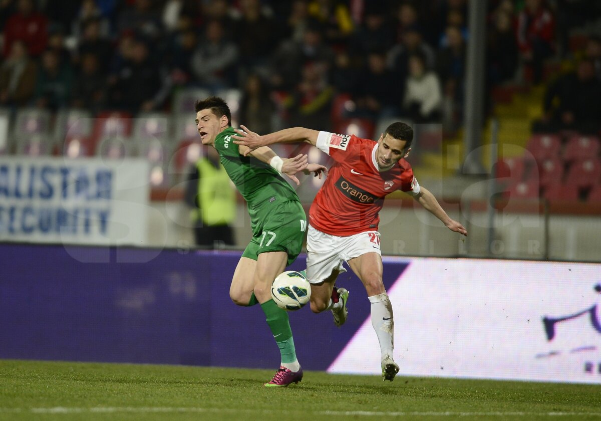 FOTO şi VIDEO Dinamo - Concordia 2-0 » "Cîinii" au bătut tot în 2013 şi au urcat pe 4