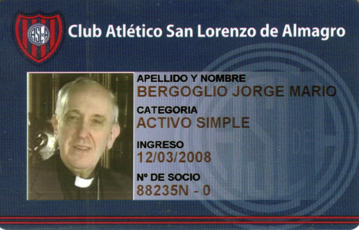 Socio Papa » Noul Suveran Pontif e pasionat de fotbal, San Lorenzo şi Jorge Luis Borges