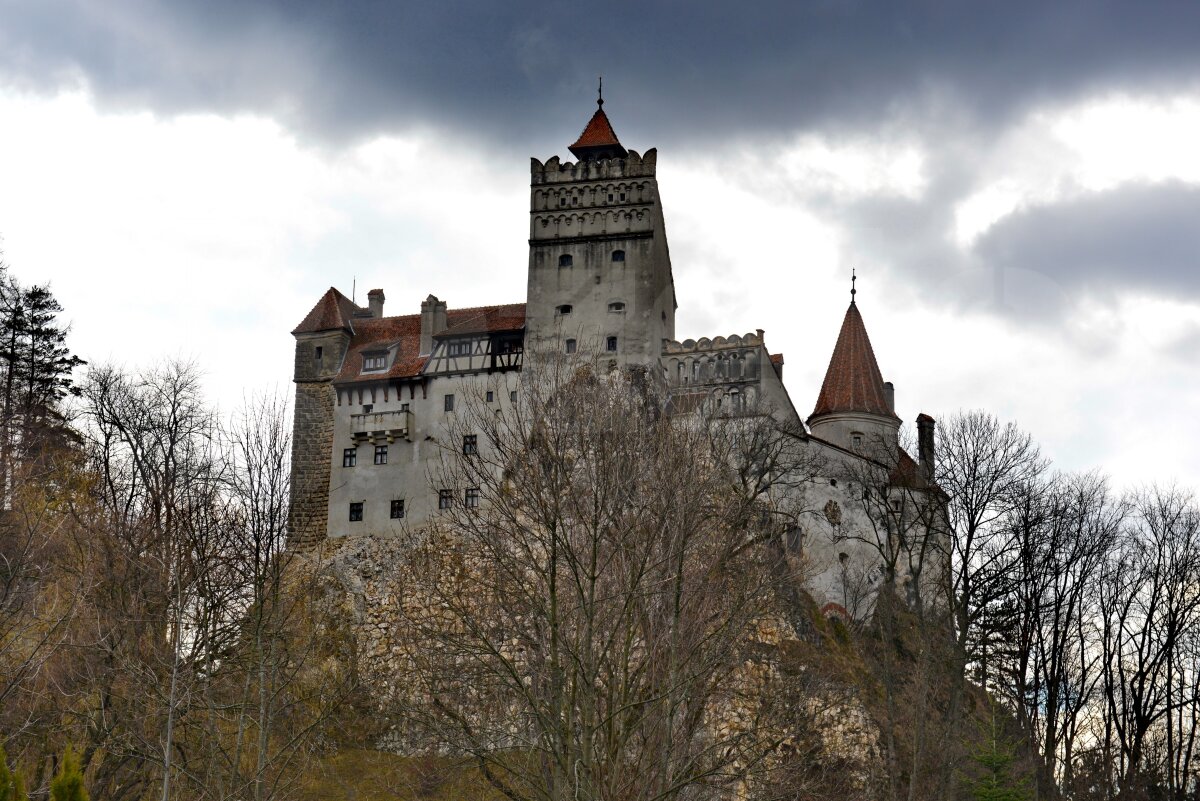 Exclusiv print » Reportaj la Bran cu patronul echipei lui Mutu: "M-a cucerit, e un învingător"