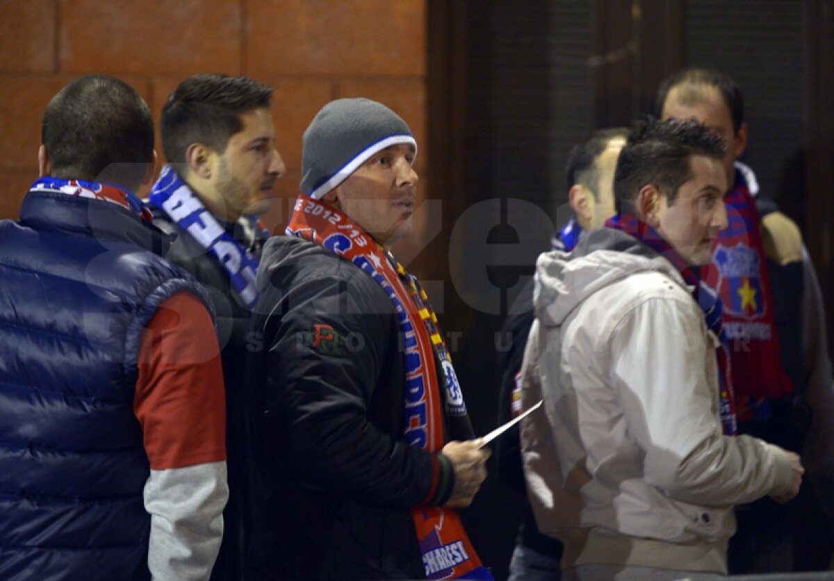 FOTO Imperiul expaţilor » Peste 8.000 de români au fost alături de Steaua pe Stamford Bridge