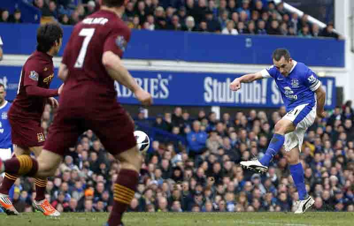 VIDEO City predă titlul » Învinsă de Everton, 0-2, campioana s-a distanţat la 15 puncte de Man. United