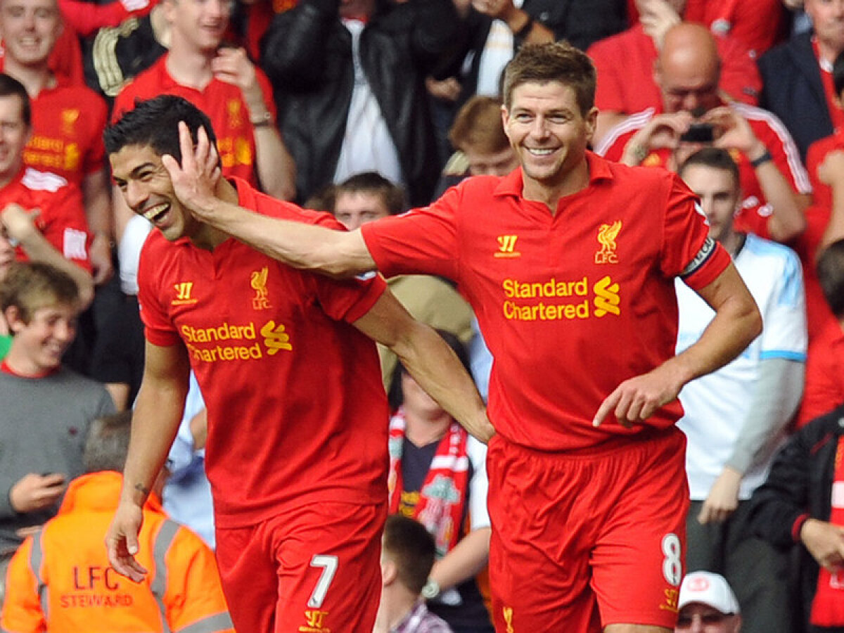 VIDEO şi FOTO Povestea emoţionantă a lui Luis Suarez: Cum a ajuns idol puştiul care "aduna monede de pe jos pentru a-i face cadouri iubitei"