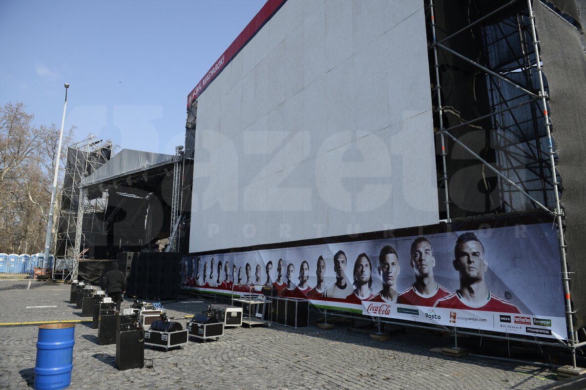 FOTO Pregătirile pentru Ungaria - România » Ecranul gigant a fost amplasat