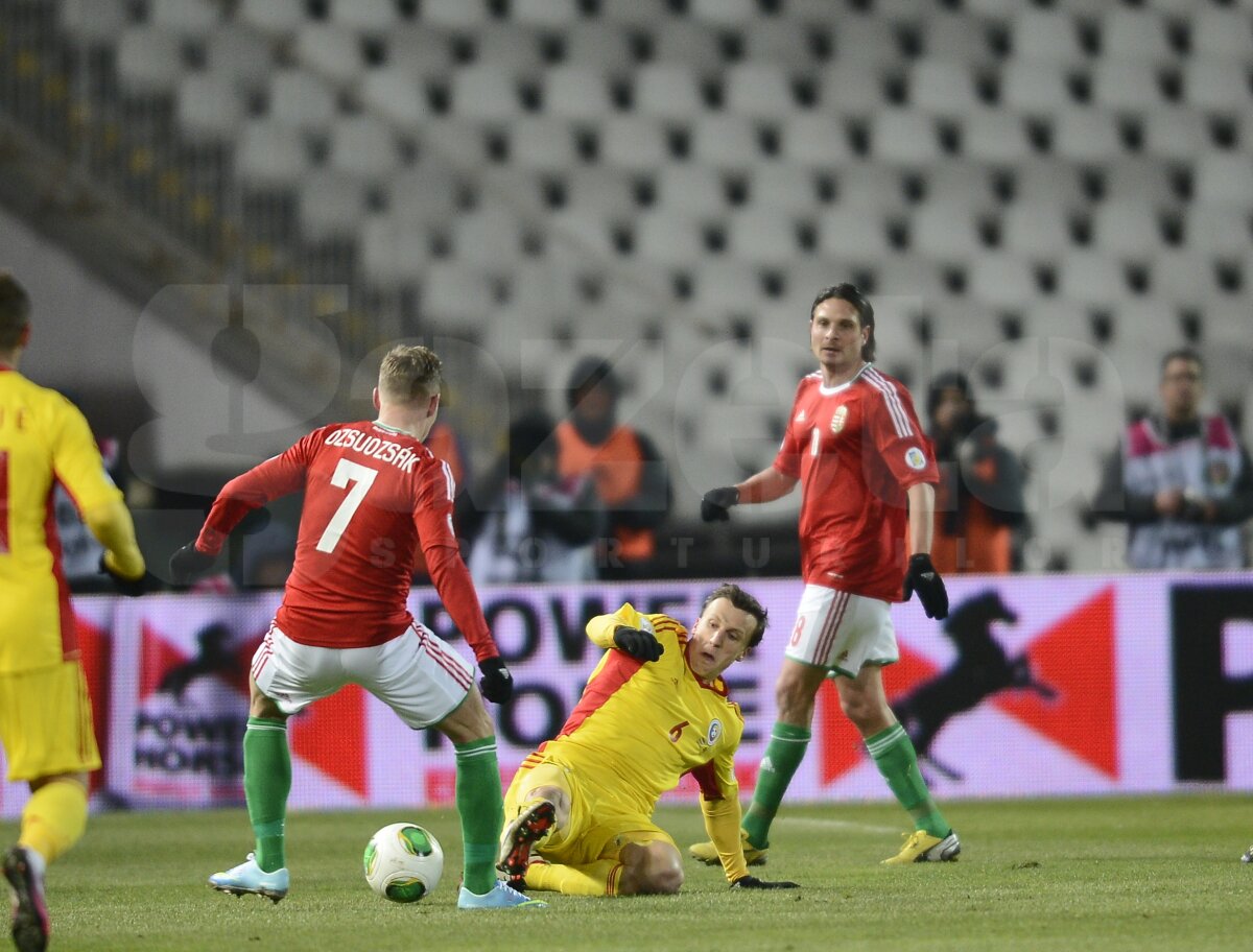 VIDEO şi FOTO Salvaţi în prelungiri » Continuăm cursa umăr la umăr cu maghiarii » Ungaria - România 2-2