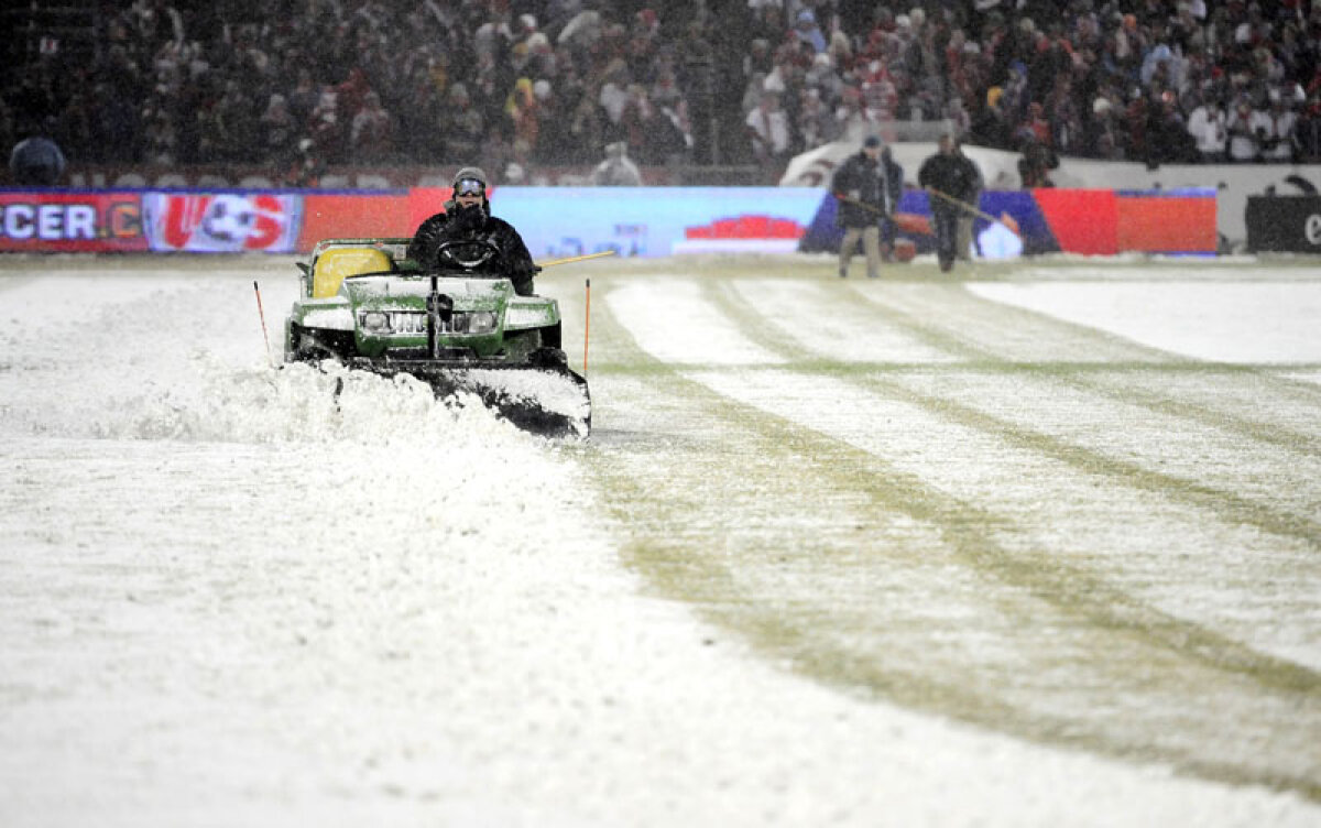 VIDEO Urgia albă » Ninsoarea i-a salvat jobul lui Klinsmann: 1-0 cu Costa Rica