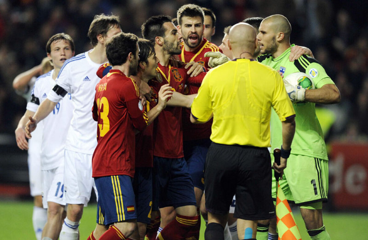 VIDEO Marca nu-l iartă pe Haţegan după prestaţia de la Spania - Finlanda (1-1): ”Românul ne-a refuzat un penalty!”