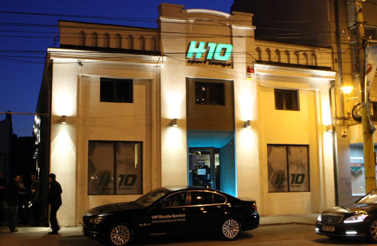 Localul "Regelui" » Hagi şi-a deschis bar sportiv în Constanţa