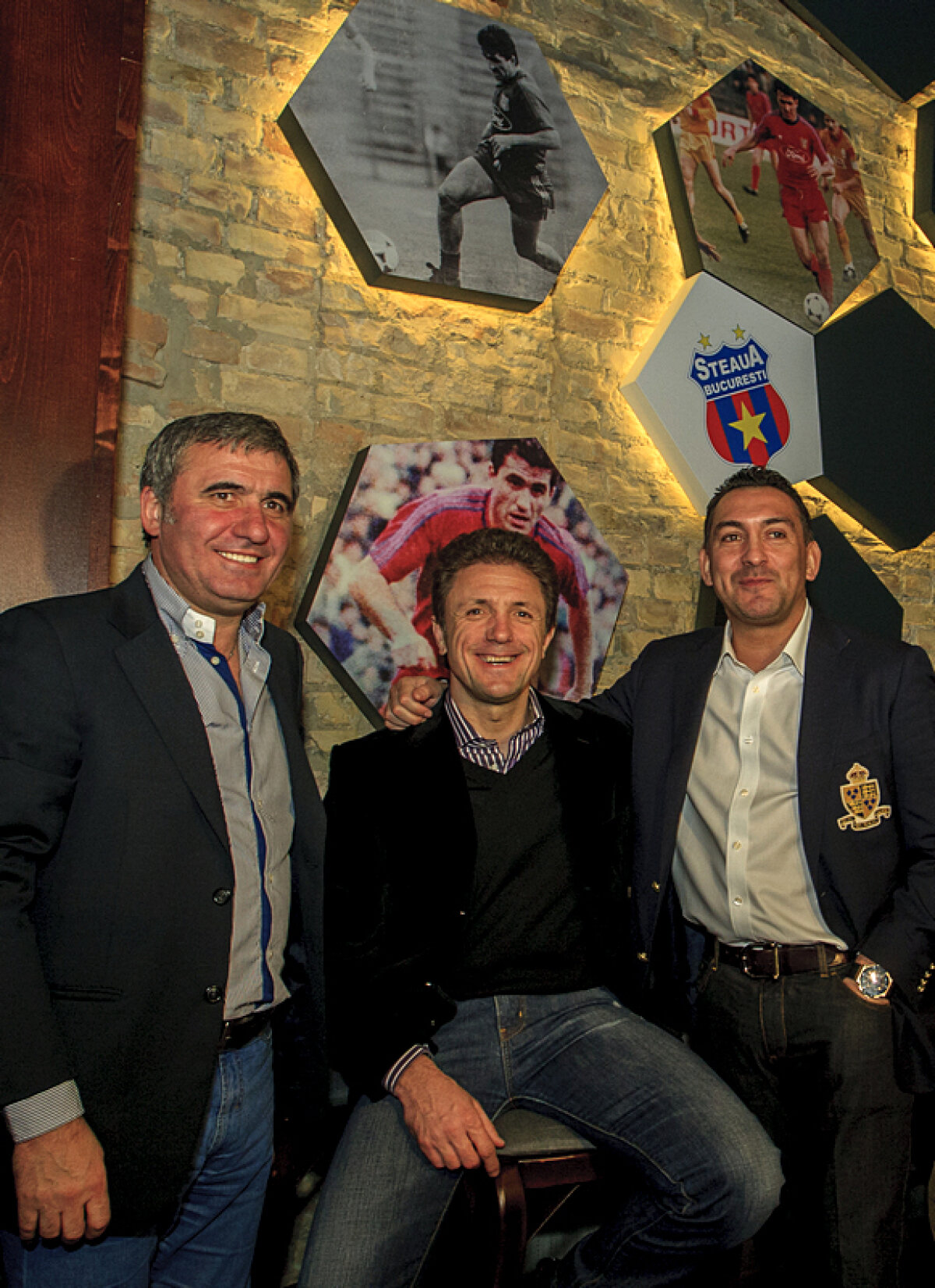 Localul "Regelui" » Hagi şi-a deschis bar sportiv în Constanţa