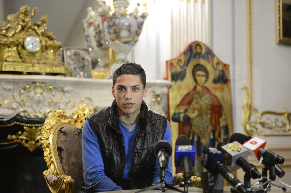FOTO Primele declaraţii ale stelistului Stanciu: "Pentru tata!" » Cît ia Vasluiul de la Steaua în schimbul lui