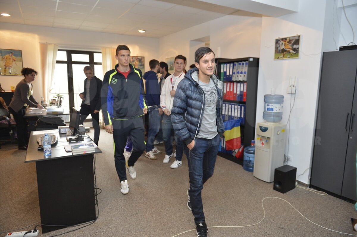 FOTO UPDATE Rapidiştii se antrenează după două zile de grevă! » "Vom continua să protestăm în alte moduri"