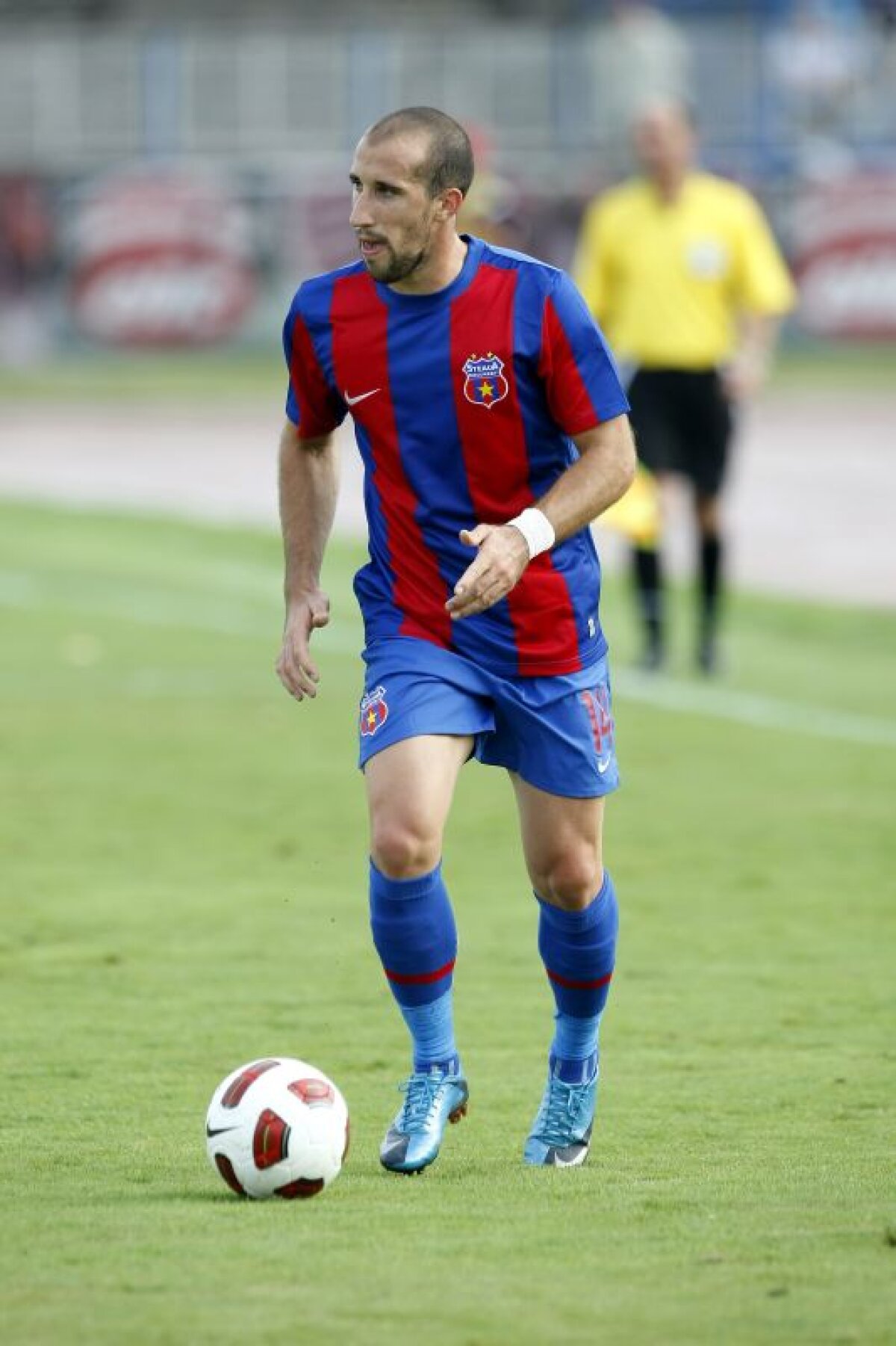 Steaua l-a transformat în Hulk! » Cum s-a schimbat Latovlevici într-un fotbalist "bine definit"