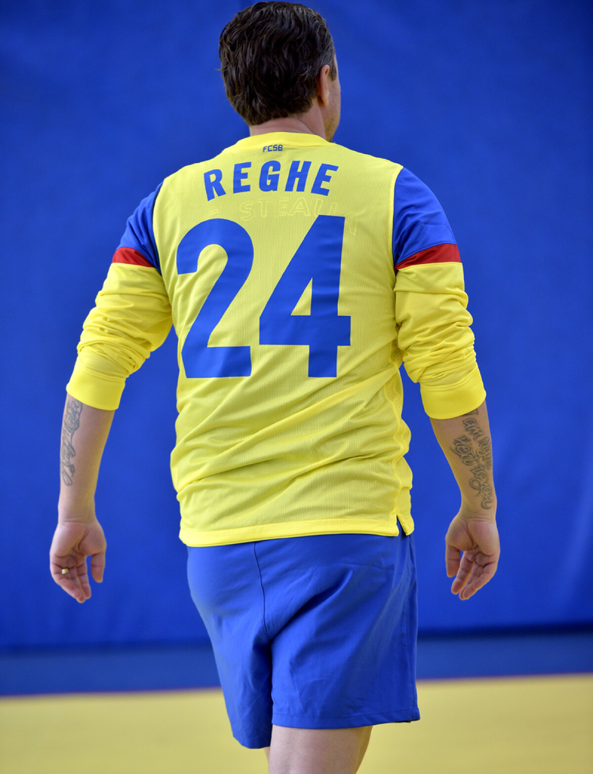 FOTO 24 îl face şi pe Reghe golgeter » Staff-ul Stelei a cîştigat un meci demonstrativ cu studenţi de la ASE