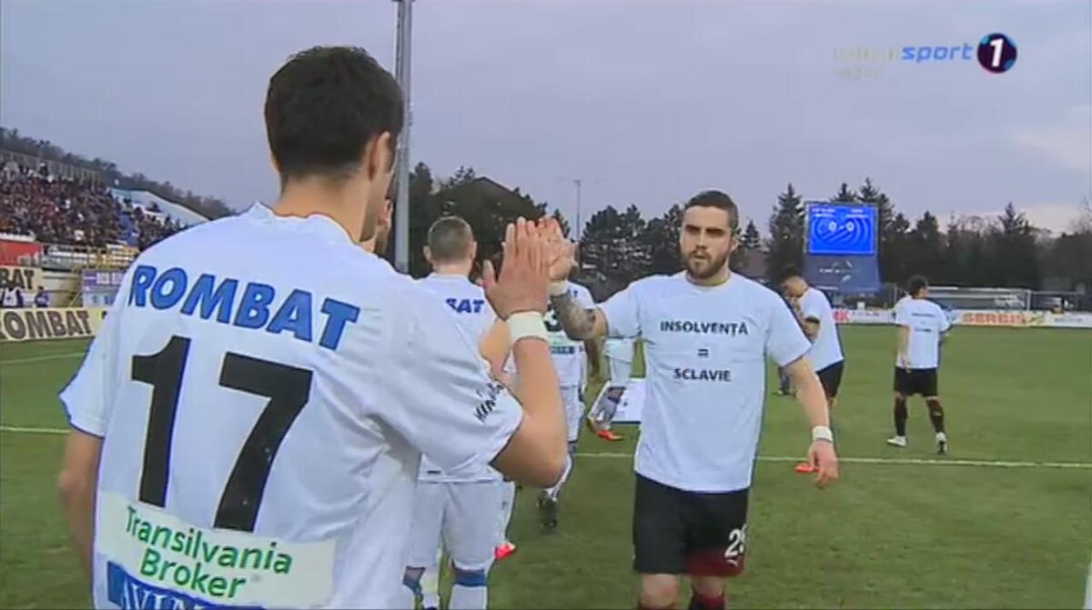 UPDATE FOTO şi VIDEO Oficialii LPF se iau de observatorul care i-a ameninţat pe rapidişti: "Şi-a depăşit atribuţiile"