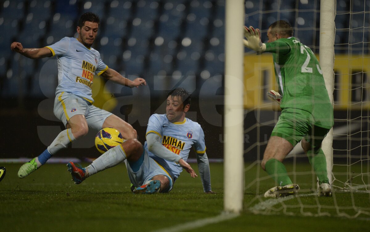 VIDEO şi FOTO Repetiţie pentru derby-ul cu Rapid » Steaua - CSMS Iaşi 3-1