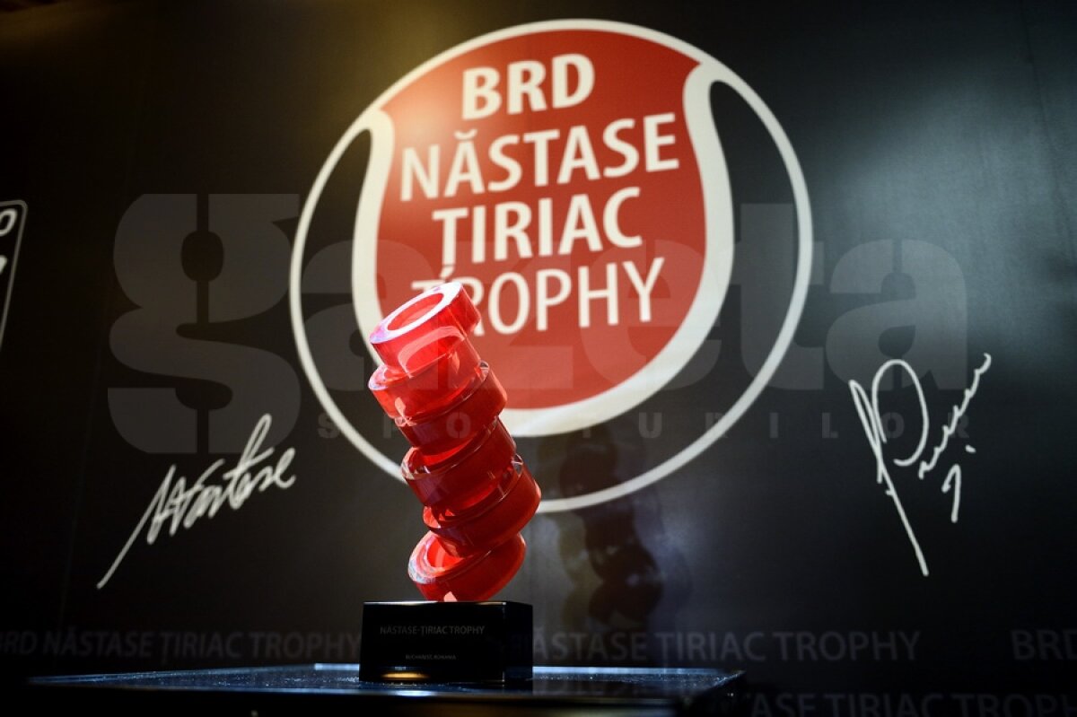 GALERIE FOTO » Trofeu din sticlă pentru cîştigătorul turneului Nastase Tiriac Trophy