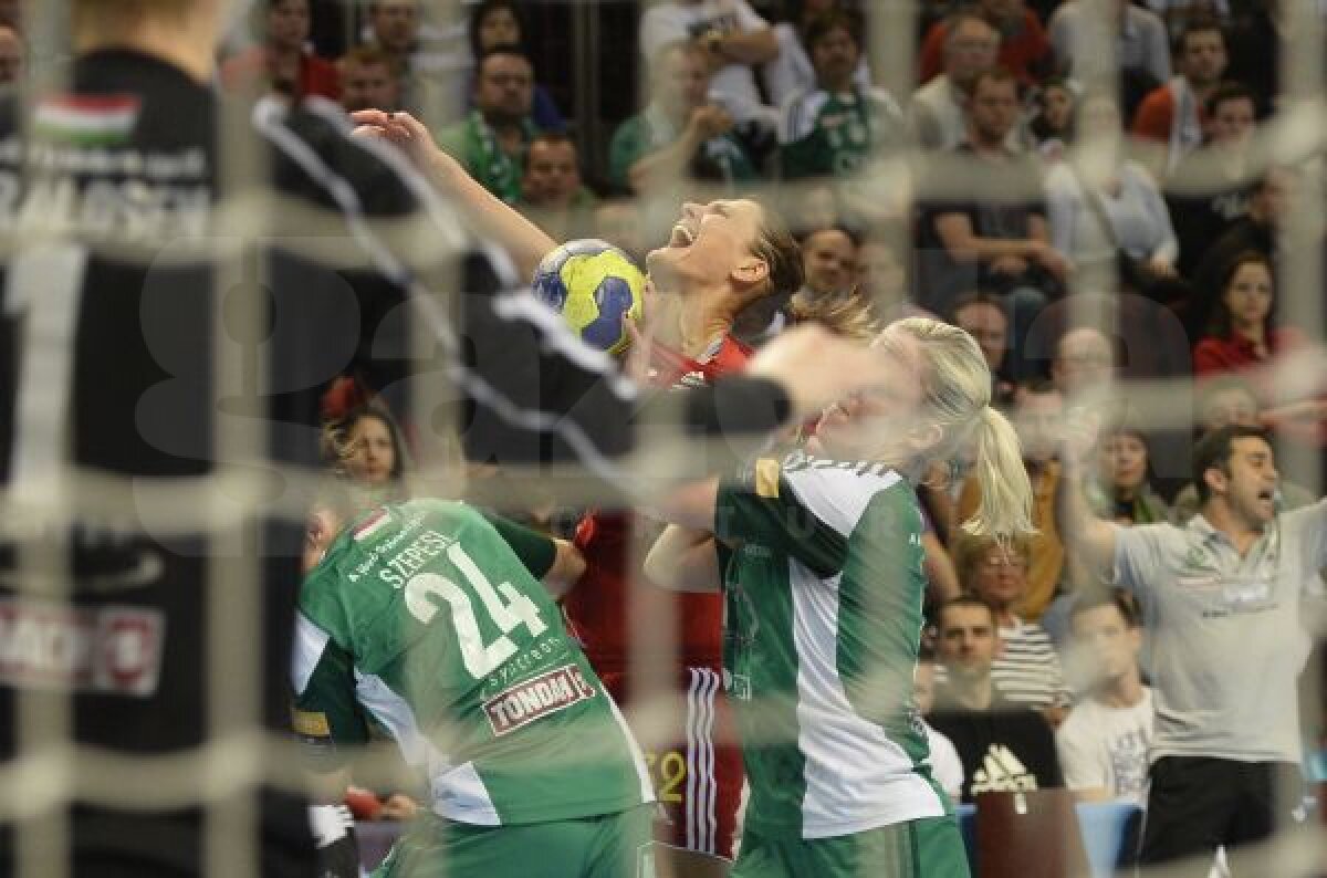 FOTO Iluzia de la Veszprem » Oltchim ratează calificarea în ultimele secunde, deşi a avut 6 goluri avans cu 8 minute înainte de final