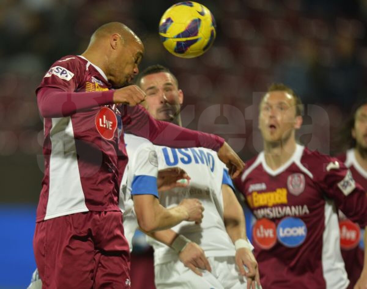 VIDEO+FOTO Cu frîna de mînă trasă » CFR Cluj ajunge la 9 meciuri fără victorie în 2013, după 2-3 cu Pandurii