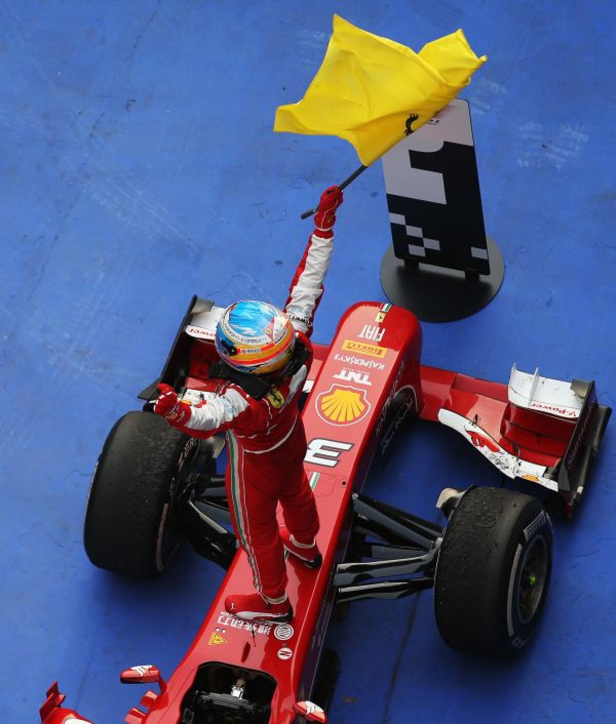 Răzbunarea lui Alonso » Spaniolul de la Ferrari revine în lupta pentru titlul mondial după victoria de la Shanghai