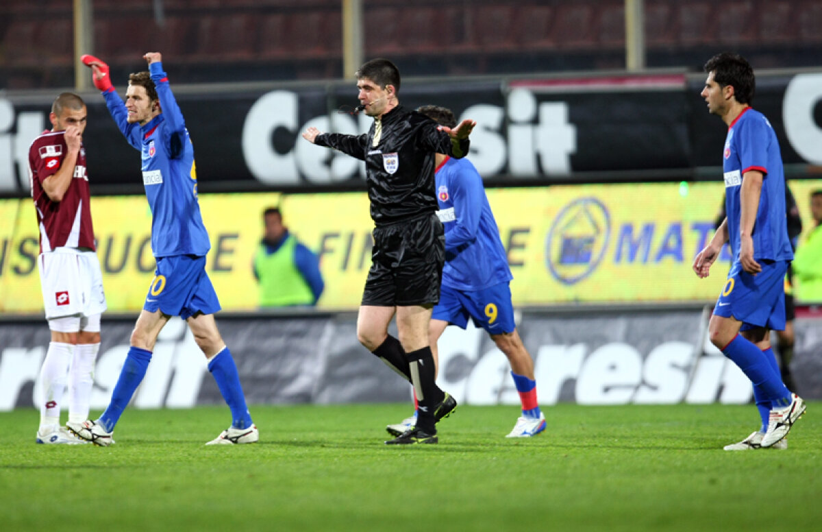 VIDEO şi FOTO Oamenii care au salvat derbyul » De ce Bricheta 2 a avut alt deznodămînt decît Bricheta 1