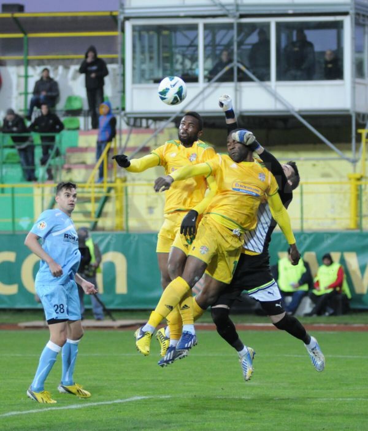 VIDEO Revenire fără succes » Balint obţine doar un egal la revenirea în Liga 1, Vaslui - Braşov 1-1