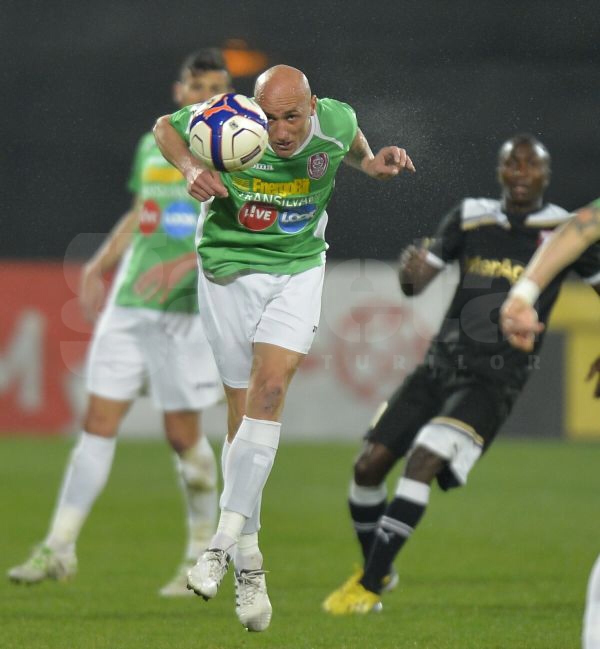 FOTO Act de prezenţă » CFR şi Astra s-au menajat pentru campionat, 0-0, unde Steaua poate să ridice deja trofeul