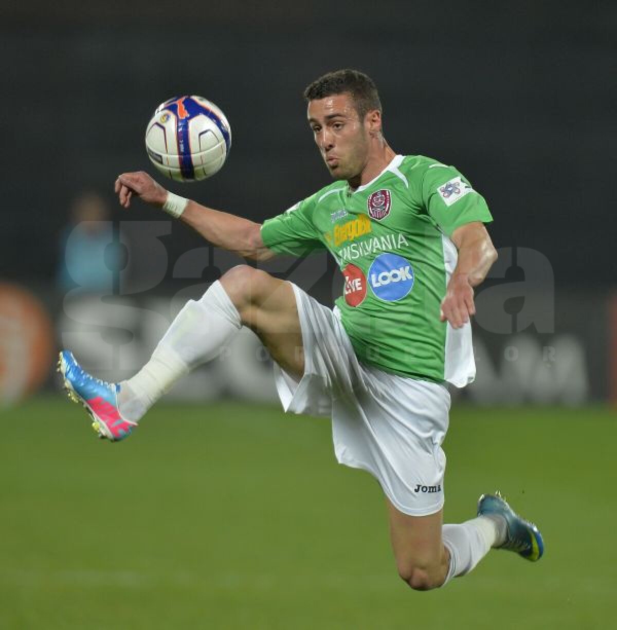 FOTO Act de prezenţă » CFR şi Astra s-au menajat pentru campionat, 0-0, unde Steaua poate să ridice deja trofeul