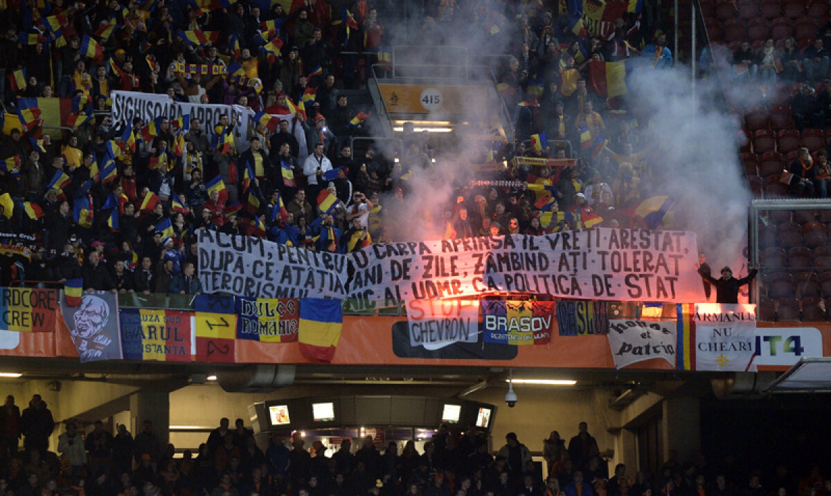 Tribune închise, gazon distrus! » Meciul cu Ungaria începe să înfierbînte atmosfera