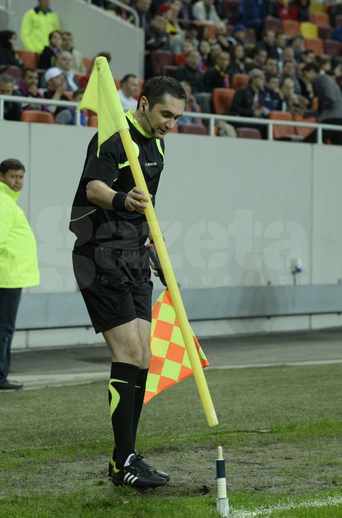 VIDEO+FOTO Petrolul blochează Steaua » Ploieştenii obţin un egal pe Naţional Arena, 2-2