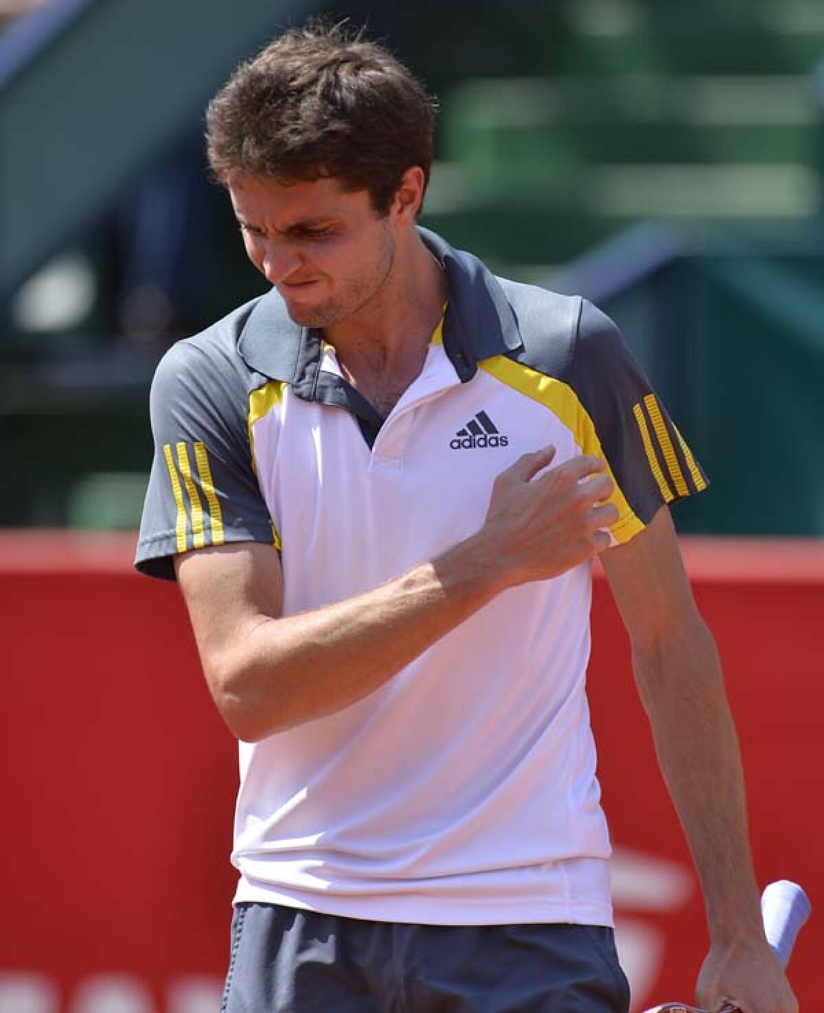 Sfîrşit de domnie » Simon, învins la Bucureşti după 7 ani! Rosol în finală