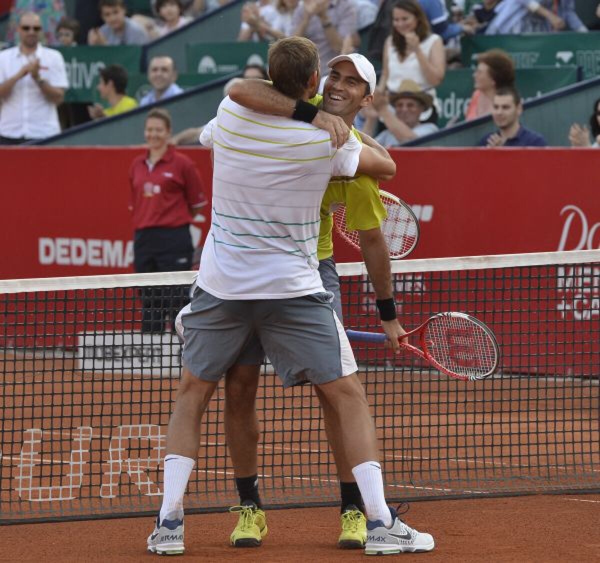 FOTO A doua coroană » Tecău se impune din nou la Bucureşti şi obţine primul trofeu cu Mirnîi