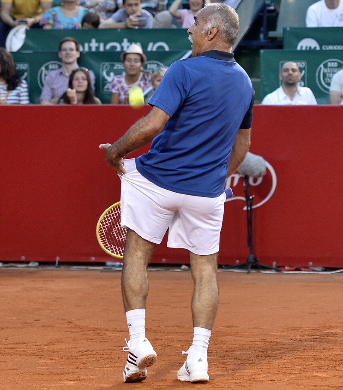 FOTO Show la 30 de grade! » Demonstraţie de tenis-spectacol între patru legende a sportului alb