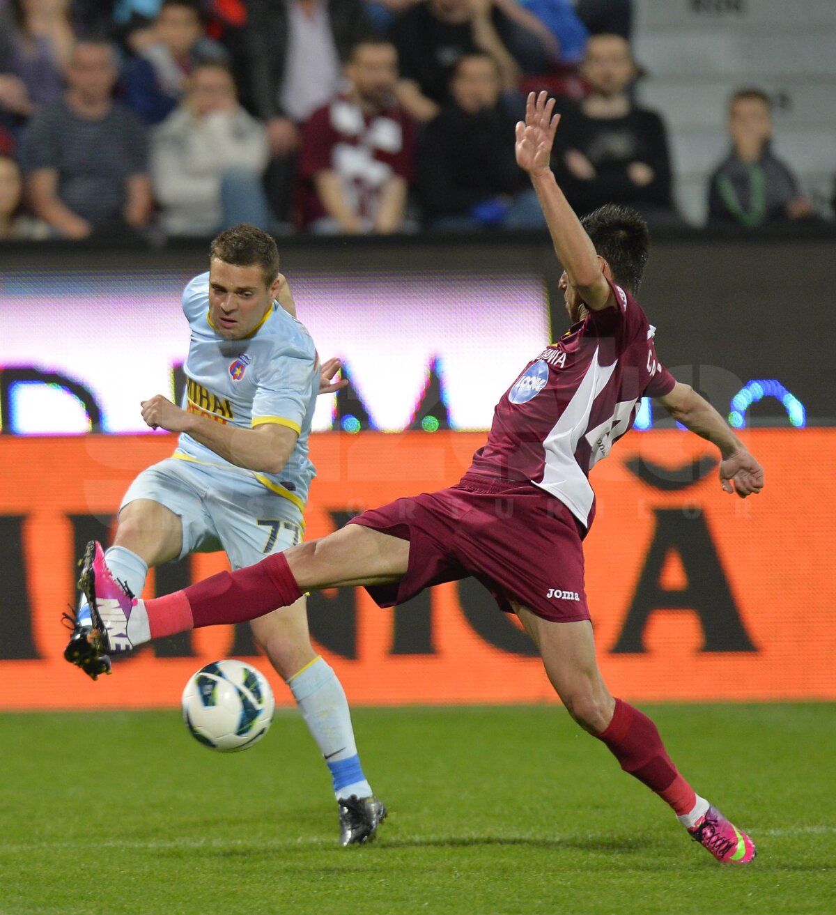 FOTO şi VIDEO » CFR - Steaua 0-0. Gazdele nu i-au mai învins pe stelişti din 2005