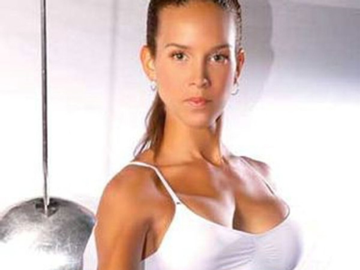 Noul ministru al Sportului din Venezuela: o fostă sabreră care a pozat în ipostaze provocatoare