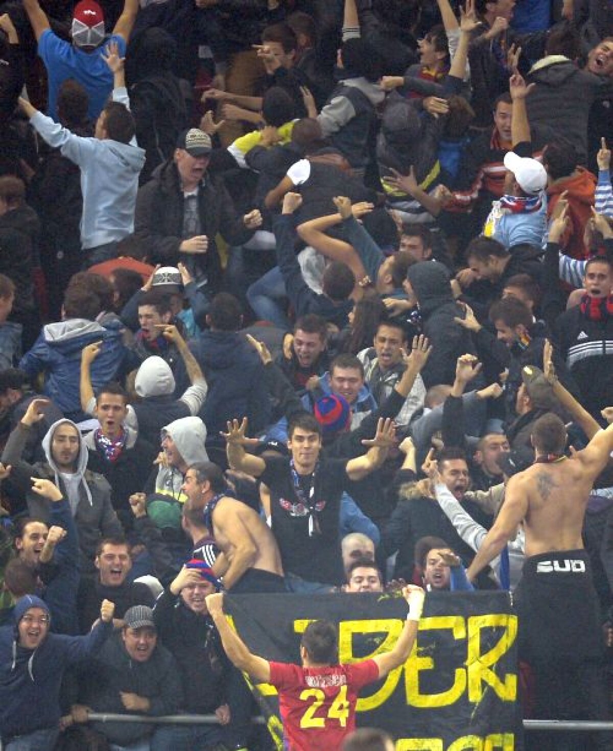 FOTO Drumul Stelei spre 24 » Cele mai spectaculoase imagini ale unui nou titlu roş-albastru după 7 ani!