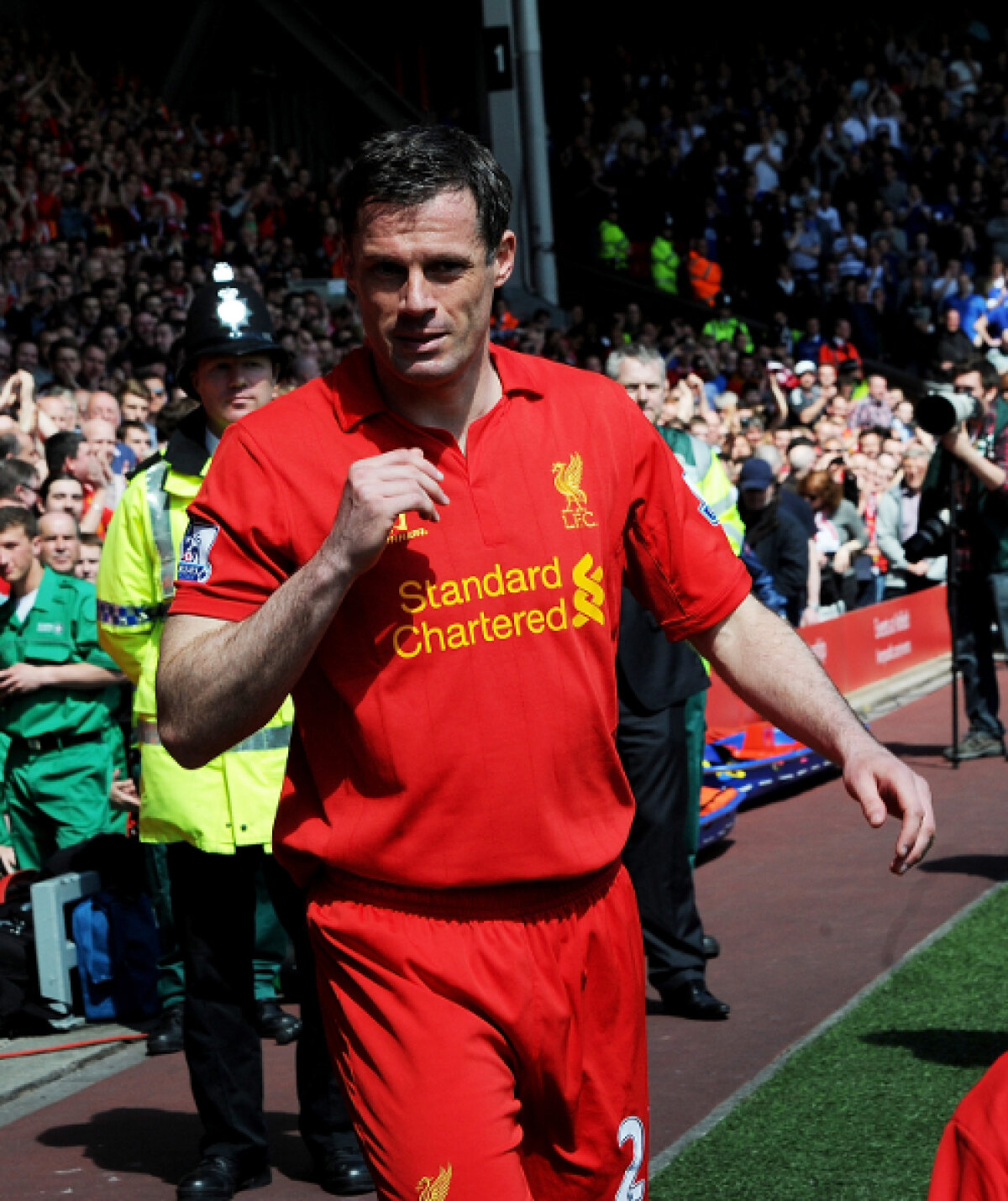 GALERIE FOTO Liverpool - Everton 0-0 » Ultimul derby pentru Carragher şi o coregrafie neobişnuită, dedicaţie pentru rivală