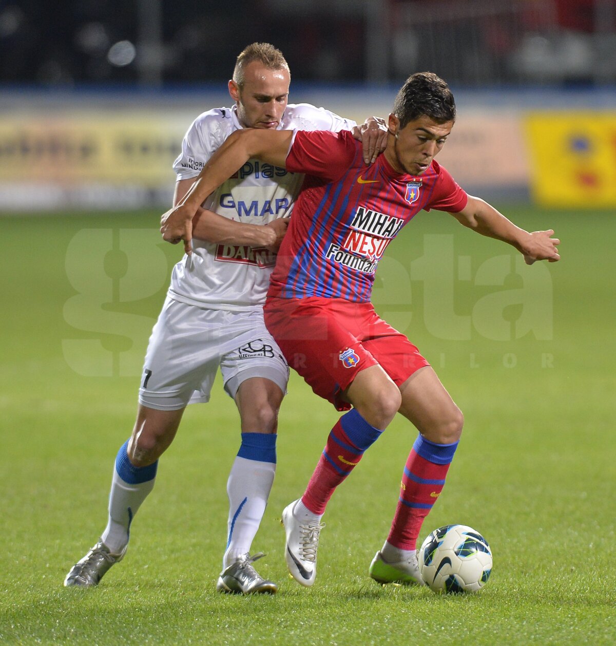 FOTO şi VIDEO Gloria - Steaua 0-1 » Roş-albaştrii cîştigă cu o echipă expermentală şi au un moral bun înainte de Dinamo