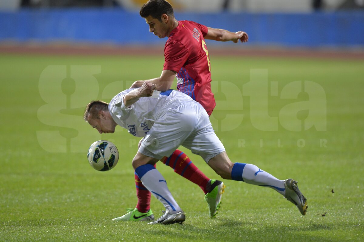 FOTO şi VIDEO Gloria - Steaua 0-1 » Roş-albaştrii cîştigă cu o echipă expermentală şi au un moral bun înainte de Dinamo