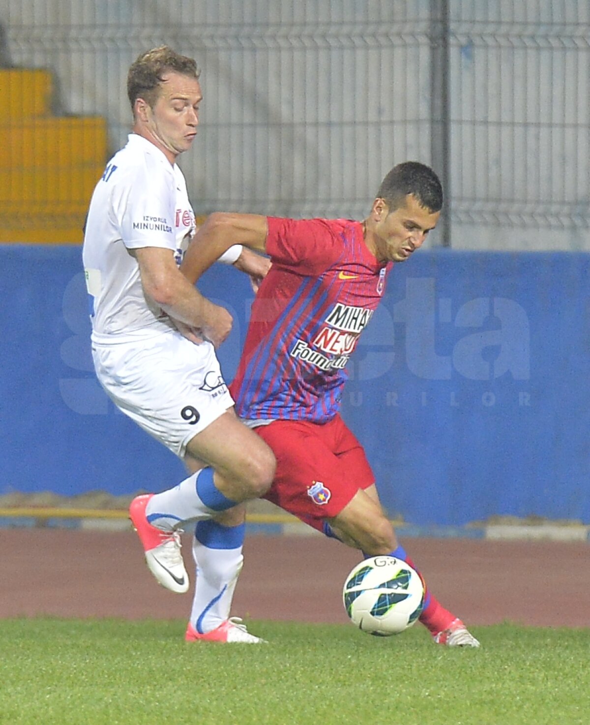 FOTO şi VIDEO Gloria - Steaua 0-1 » Roş-albaştrii cîştigă cu o echipă expermentală şi au un moral bun înainte de Dinamo