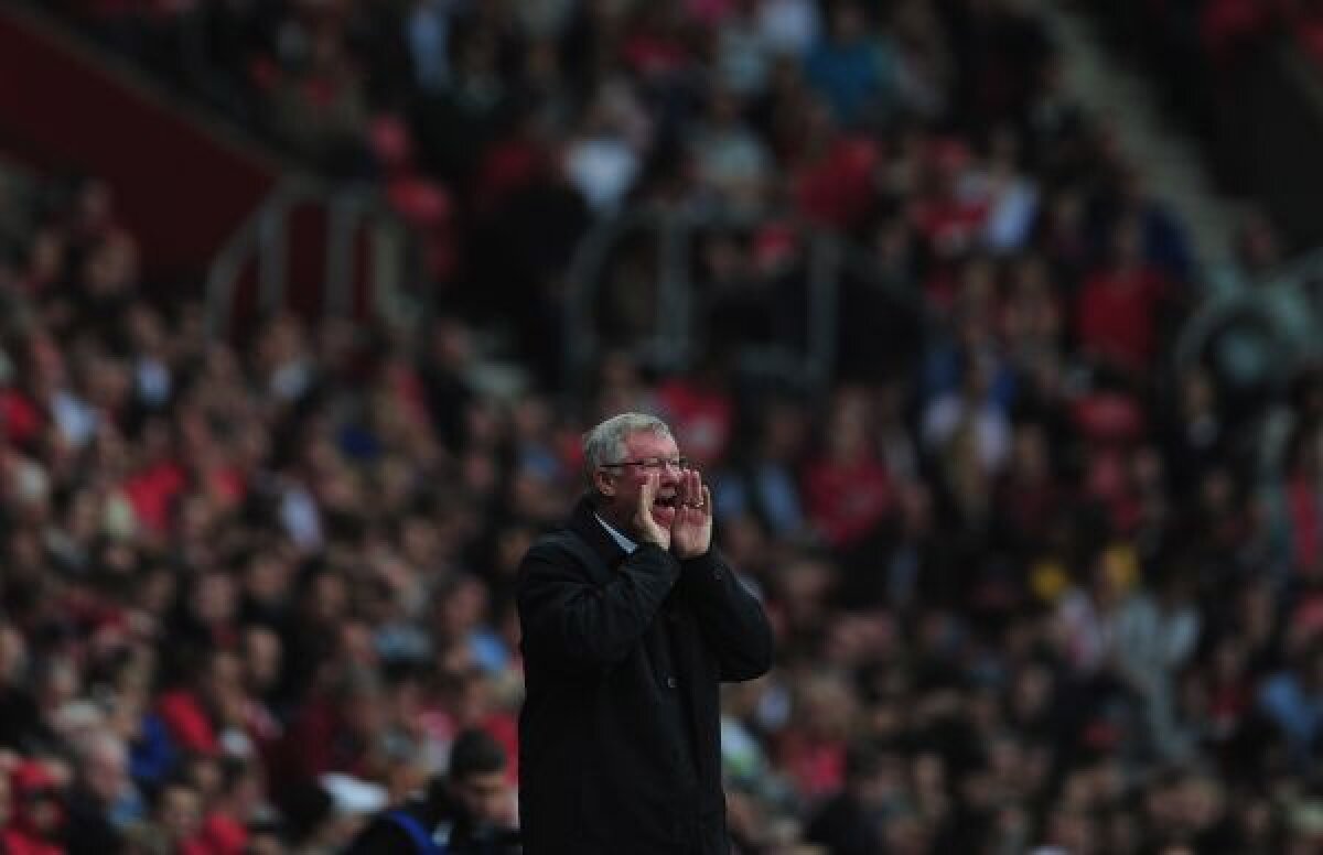 FOTO Thank you, Majesty! » Ferguson părăseşte scena cu 49 de trofee ca antrenor. Trei mai puţin decît Steaua în 66 de ani de existenţă!