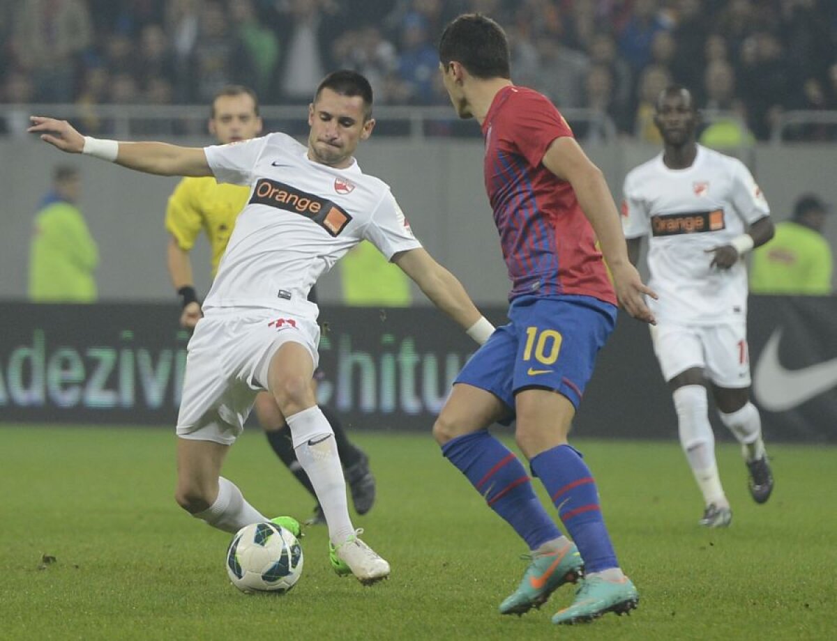 FOTO&VIDEO Aduceţi-le adversari! Roş-albaştrii îi îndepărtează pe "cîini" de Europa League » Dinamo - Steaua 0-2