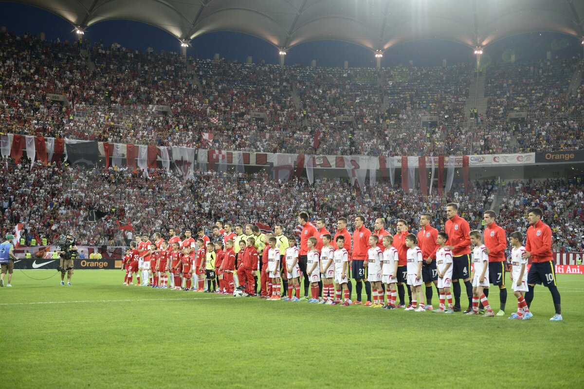 FOTO&VIDEO Aduceţi-le adversari! Roş-albaştrii îi îndepărtează pe "cîini" de Europa League » Dinamo - Steaua 0-2