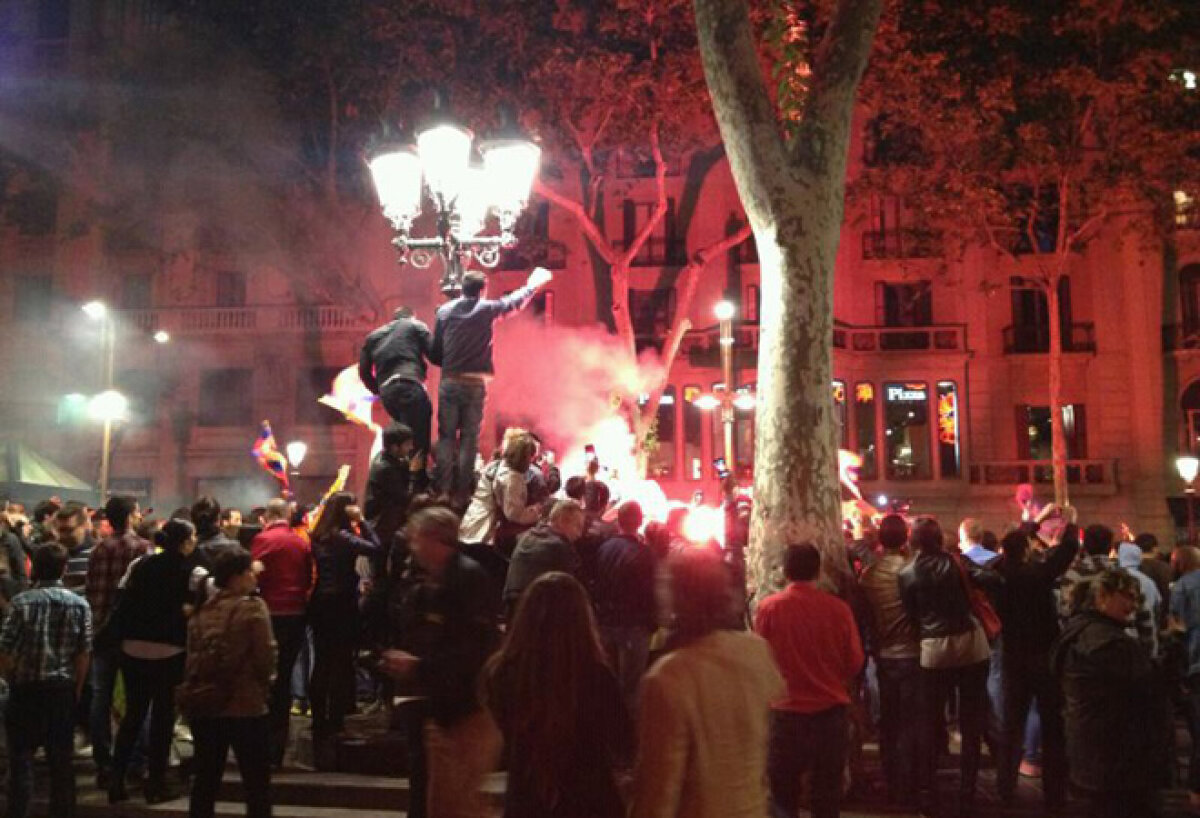 VIDEO&FOTO Barça campioană, fanii au declanşat fiesta! Catalanii şi-au anunţat cele 3 ţinte de transfer