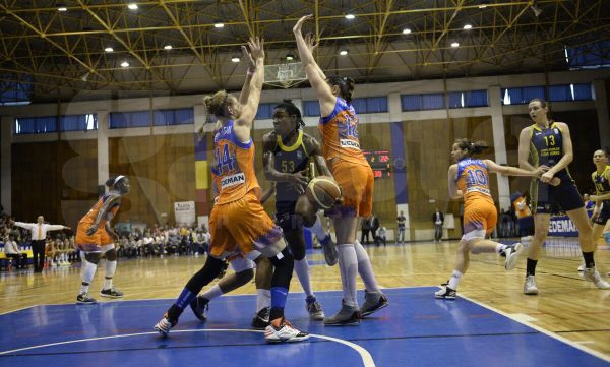 FOTO O nebunie de finală! » ICIM Arad a cîştigat aseară, la Tîrgovişte, al 9-lea titlu din istorie, chiar pe terenul marilor rivale