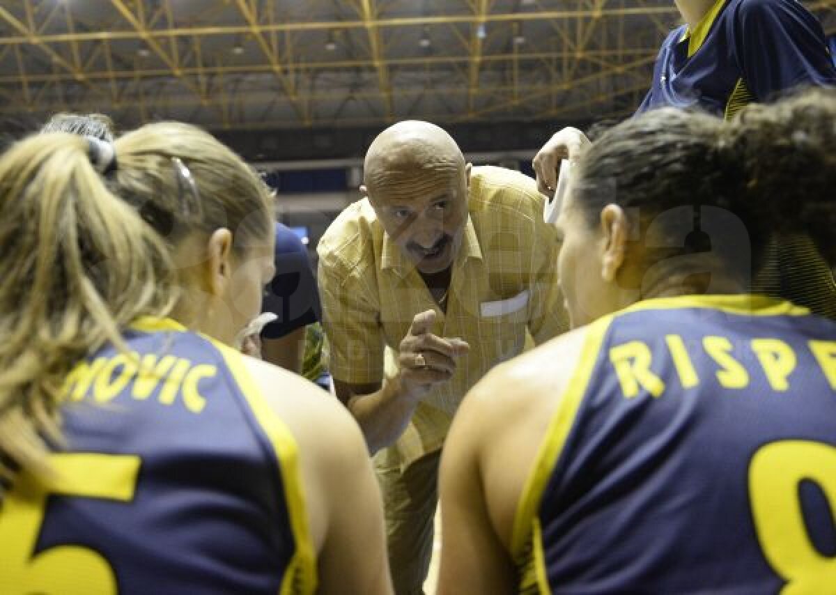 FOTO O nebunie de finală! » ICIM Arad a cîştigat aseară, la Tîrgovişte, al 9-lea titlu din istorie, chiar pe terenul marilor rivale