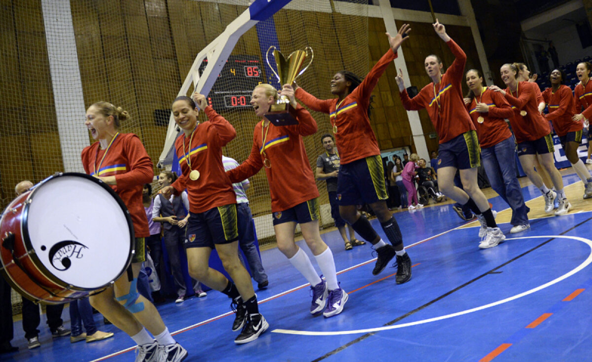 Monica bate toba! » Rivalitate inedită între Monica Brosovszky Boriga şi soţul ei